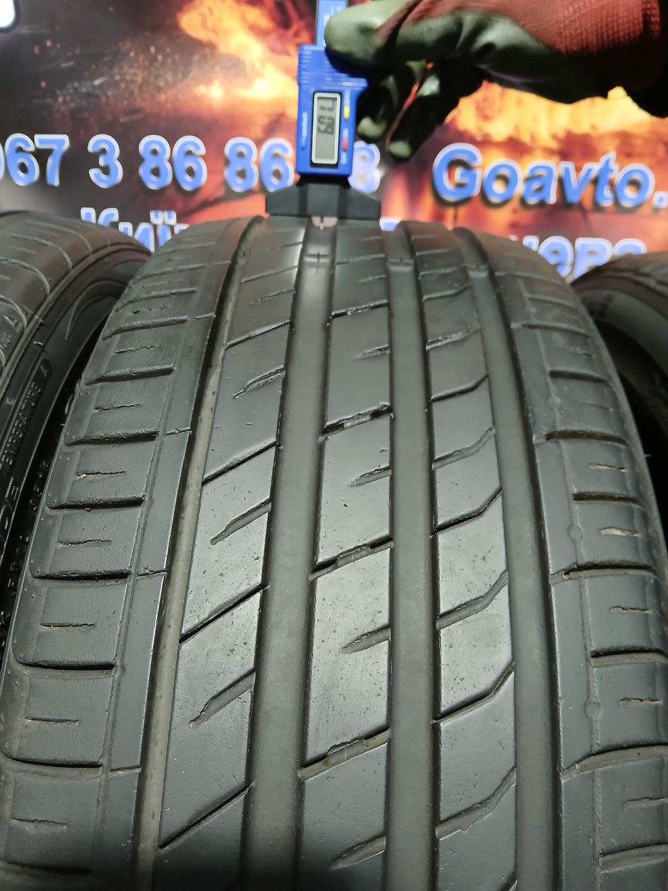 Вживані шини Roadstone 215/45R17 91W