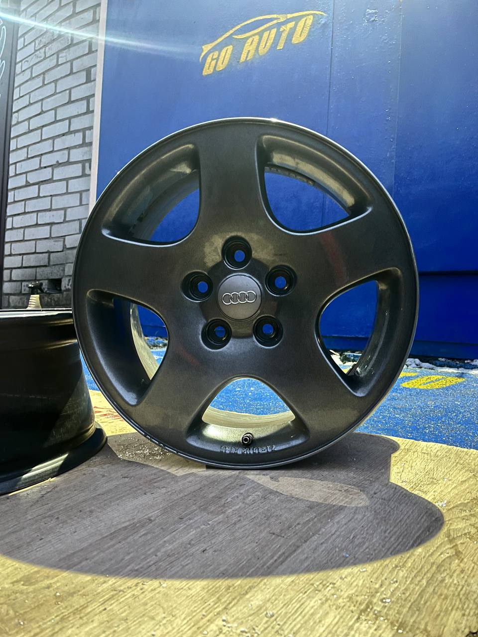 Диски R16 5x112 7j et45 dia57.1
