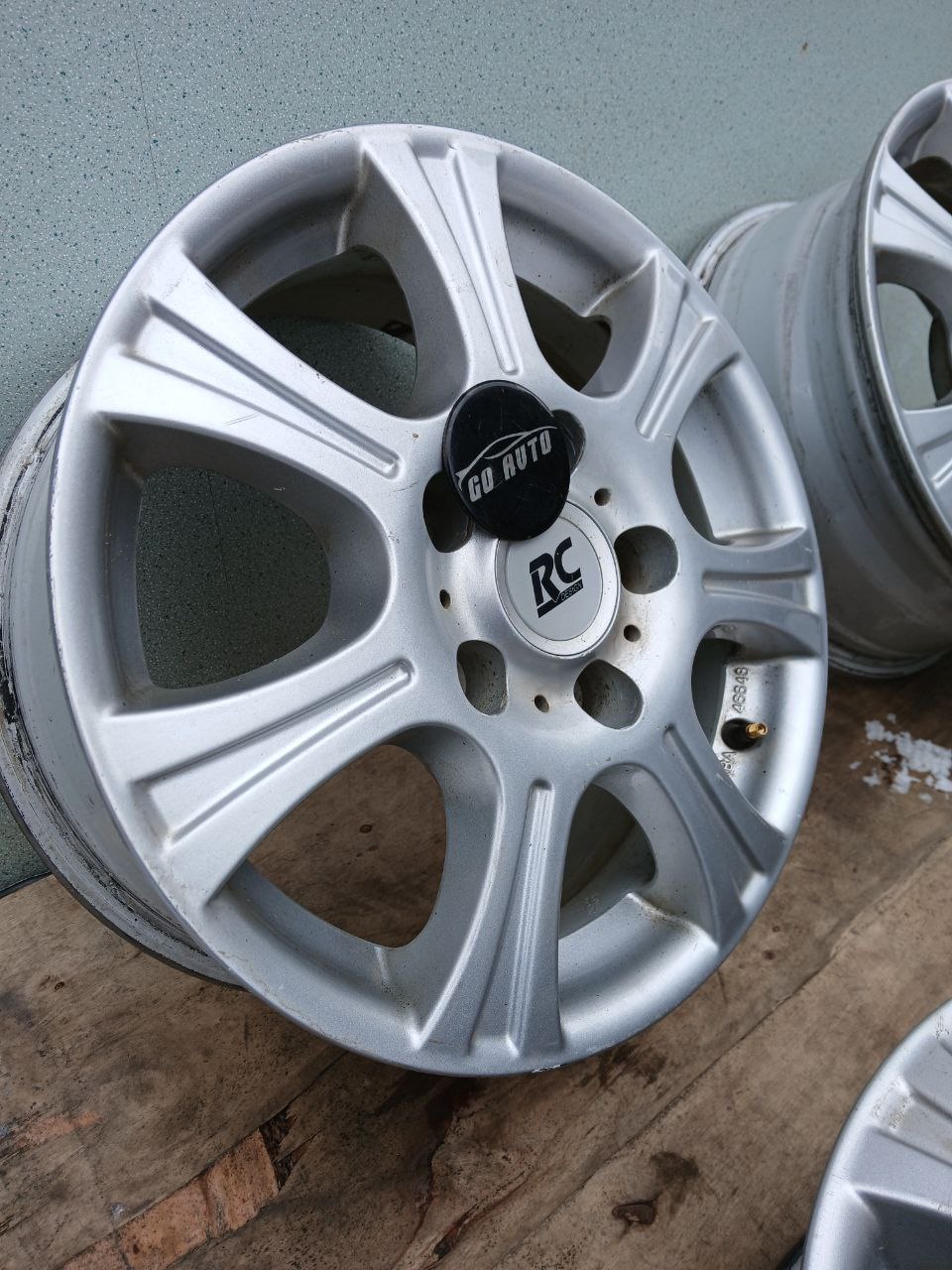 Диски R16 5x127 6.5j et40 dia71.6