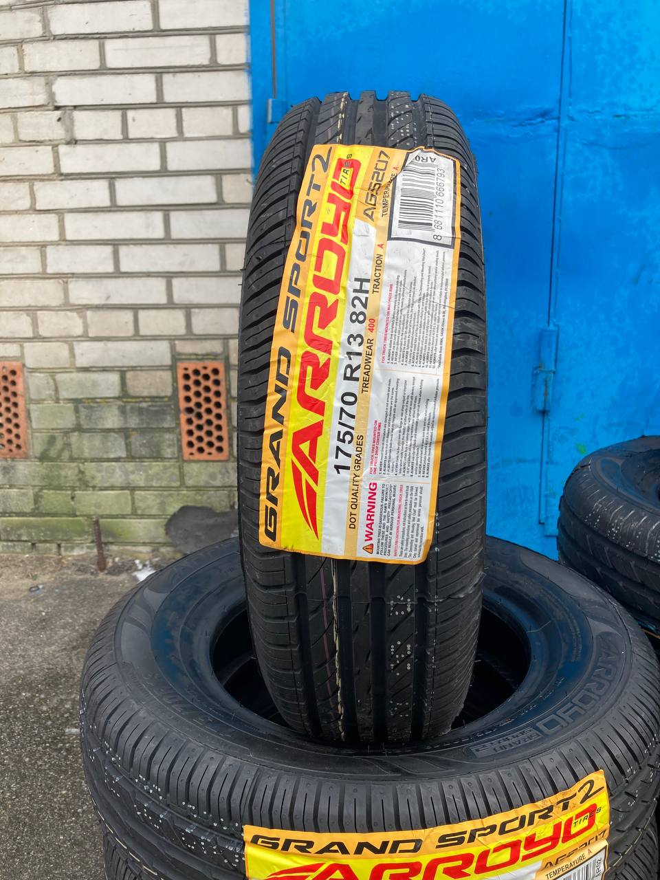 Arroyo Grand Sport 2 175/70/R13 82H