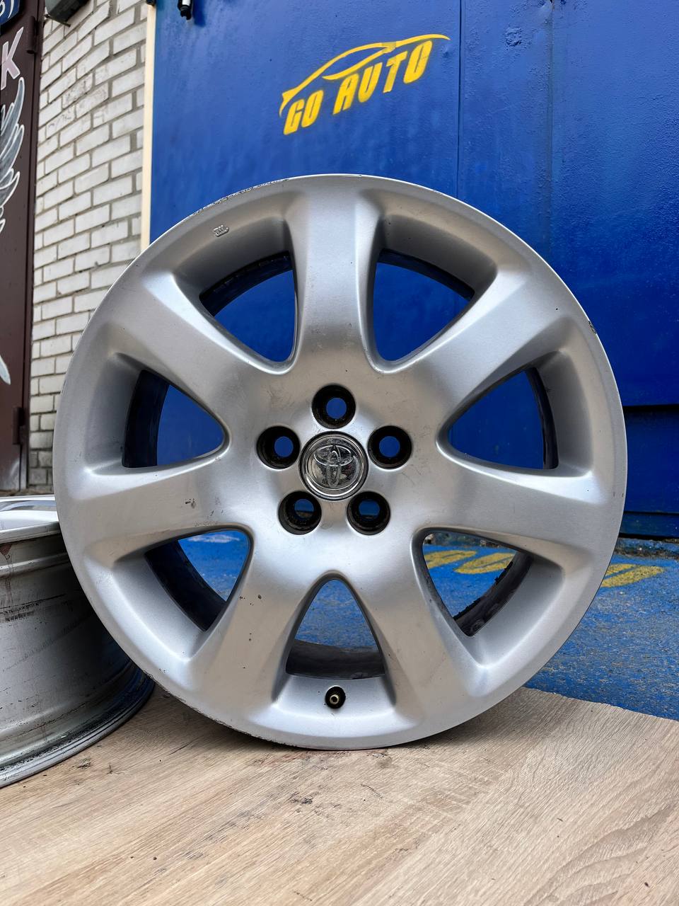 Диски R17 5x100 7j et45 dia54.1