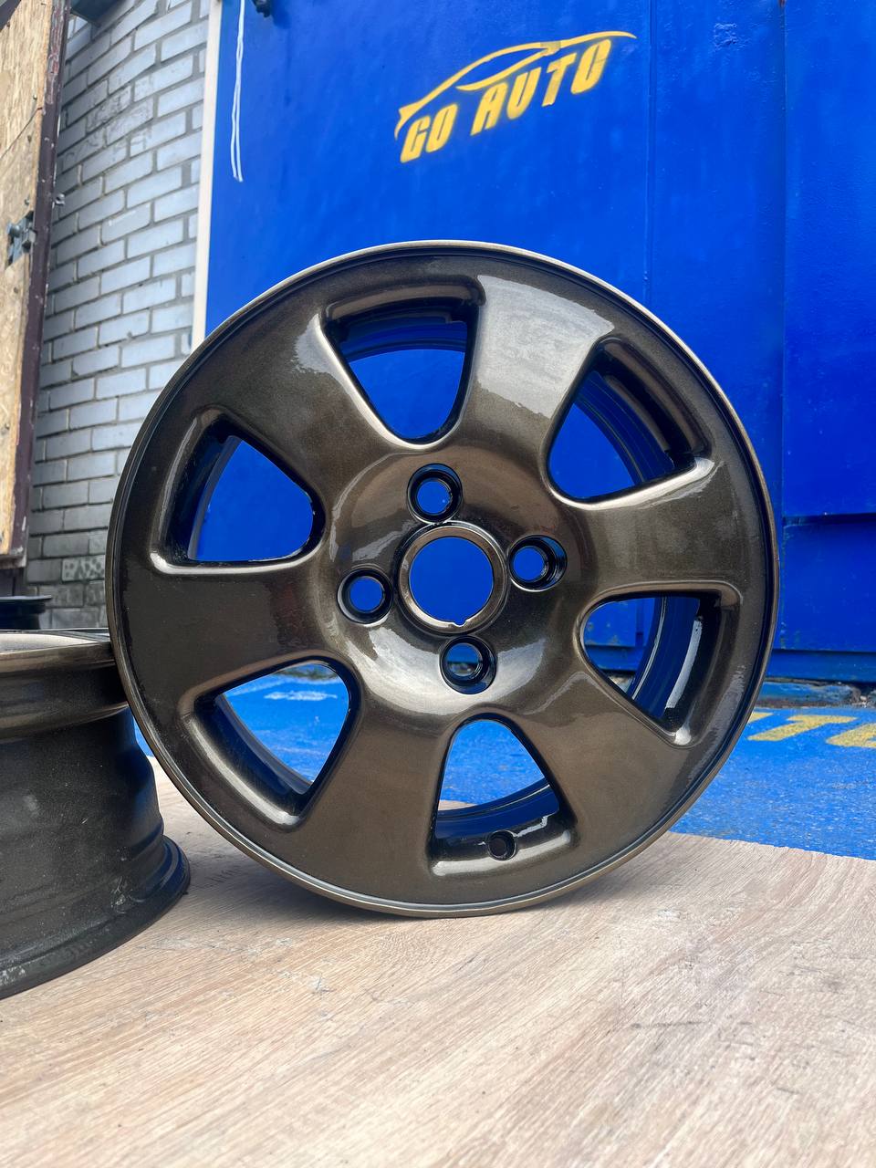 Диски R15 4x108 6j et48.5 dia63.4