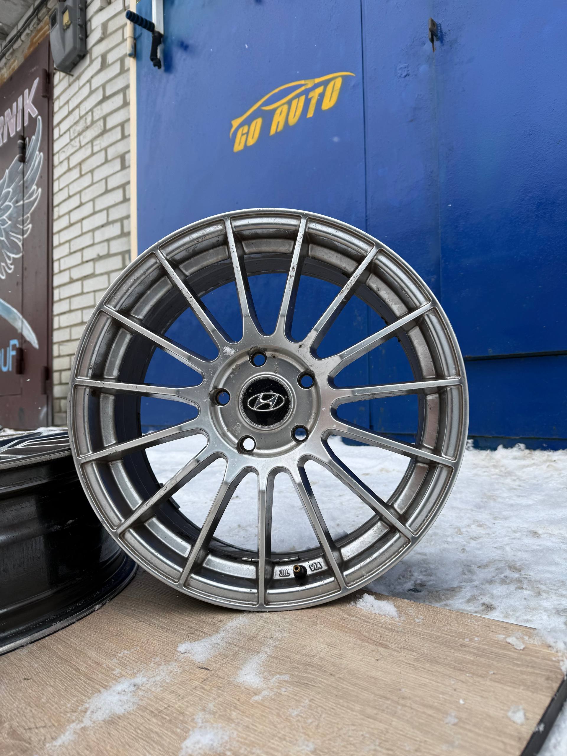 Диски R17 5x114.3 7j et48 dia67.1