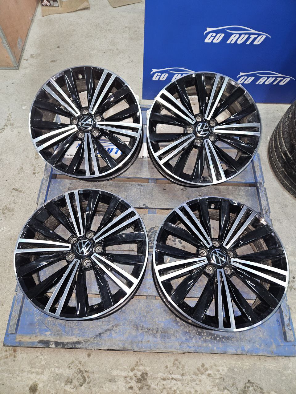 Диски R18 5x112 7j et43 dia57.1
