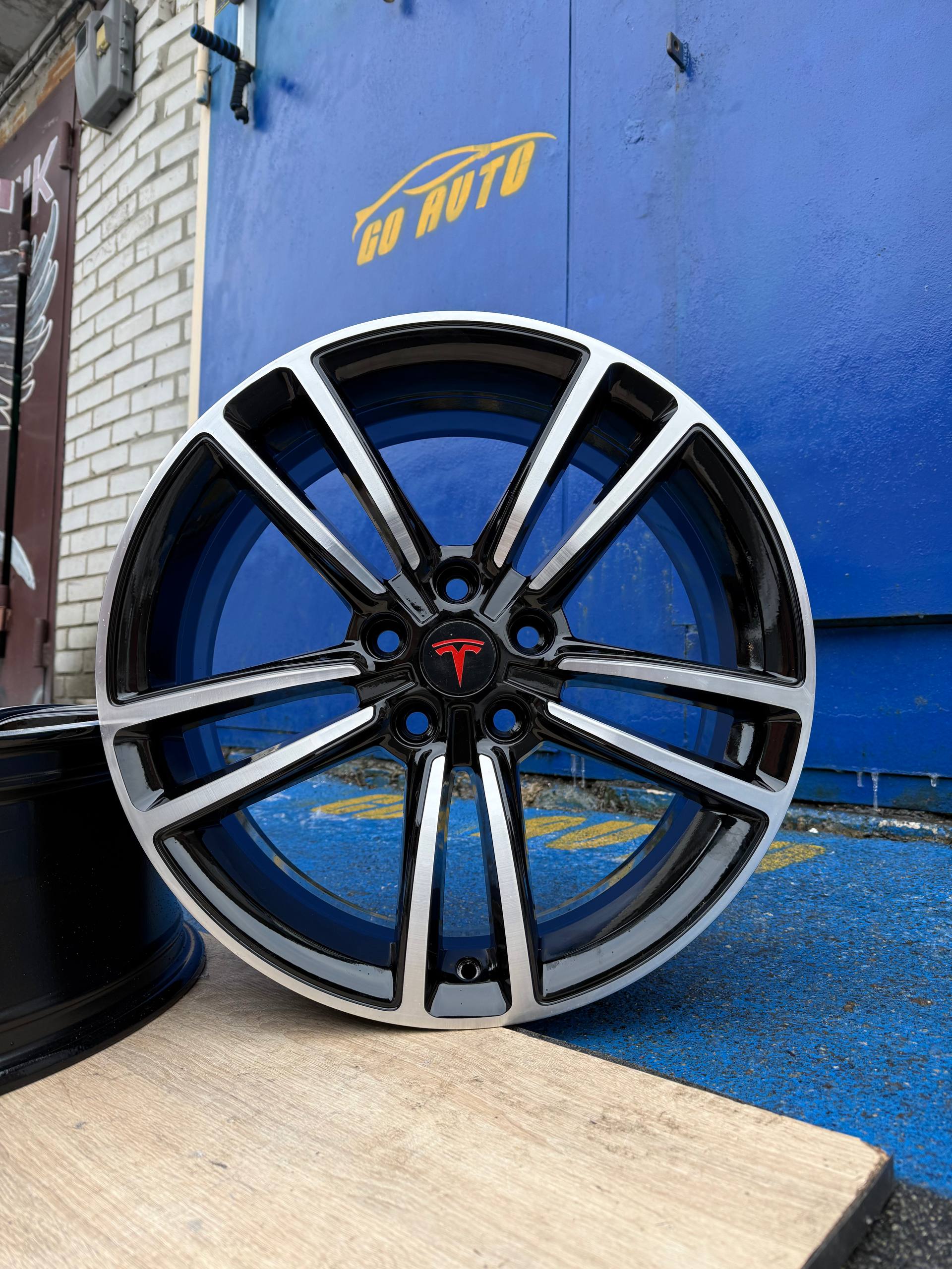 Диски R19 5x120 8j et40 dia64.1