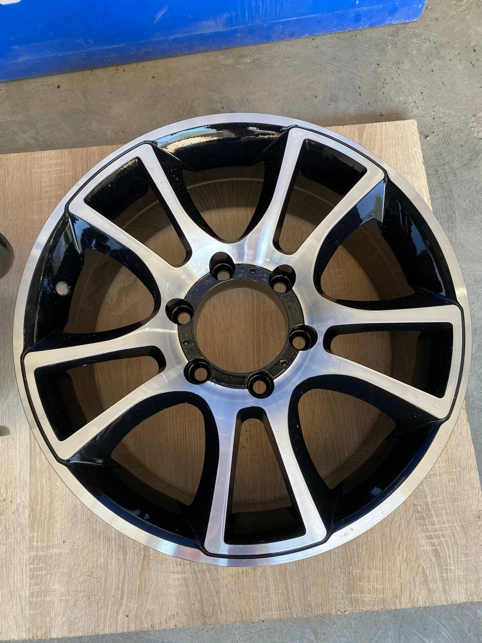 Диски R17 6x139.7 7.5j et25 dia106.1