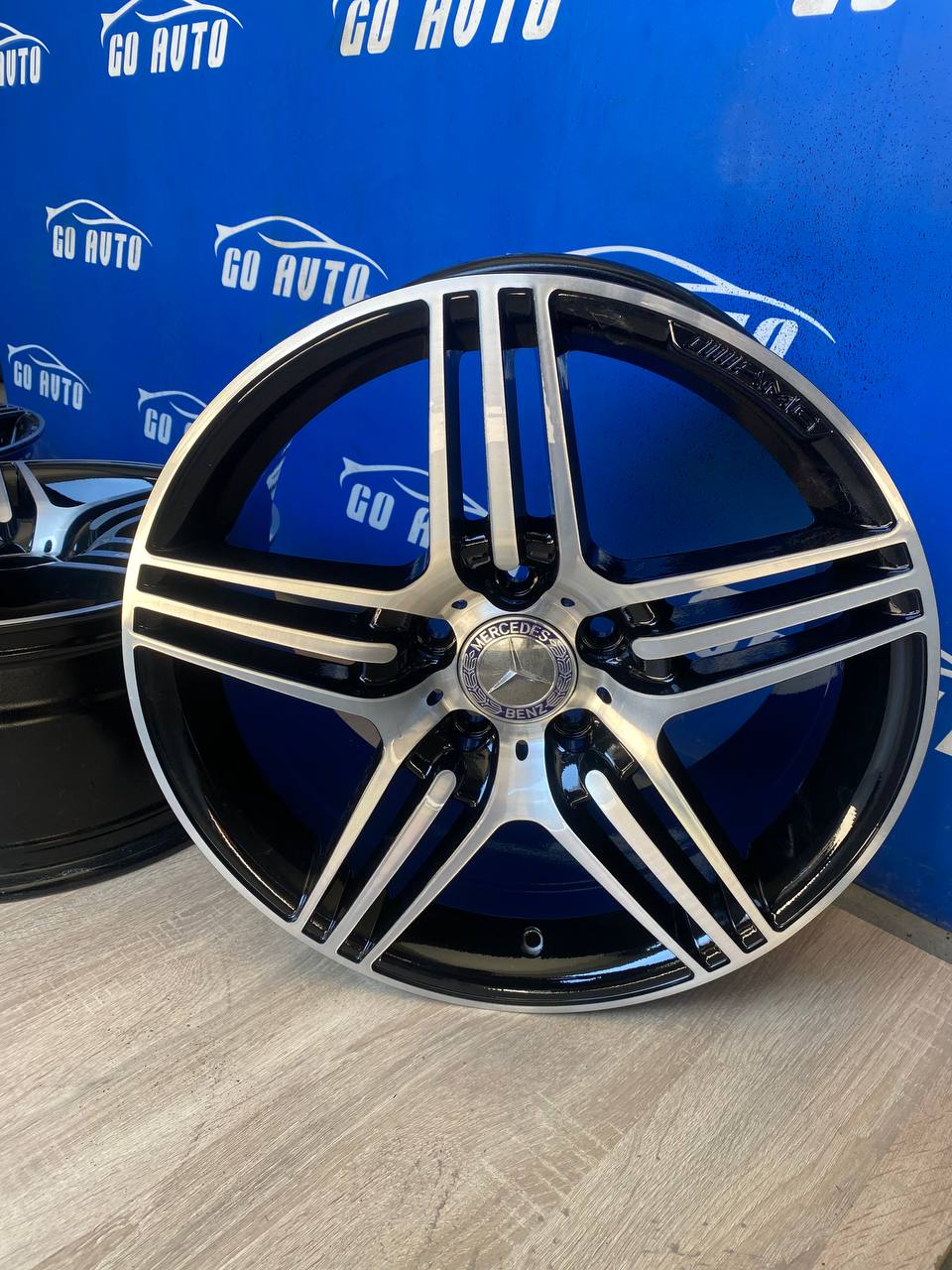 Диски R17 5x112 8j et35 dia66.6