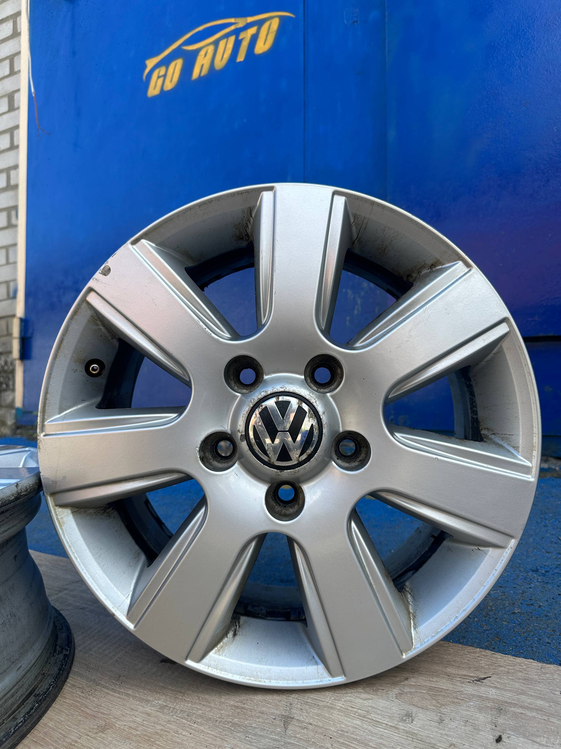 Диски R16 5x120 6.5j et62 dia65.1