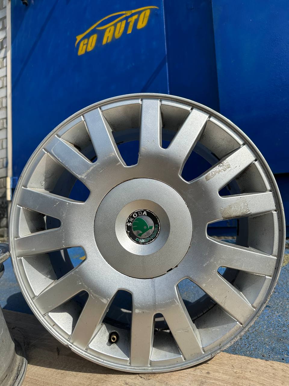 Диски R16 5x112 7j et37 dia57.1
