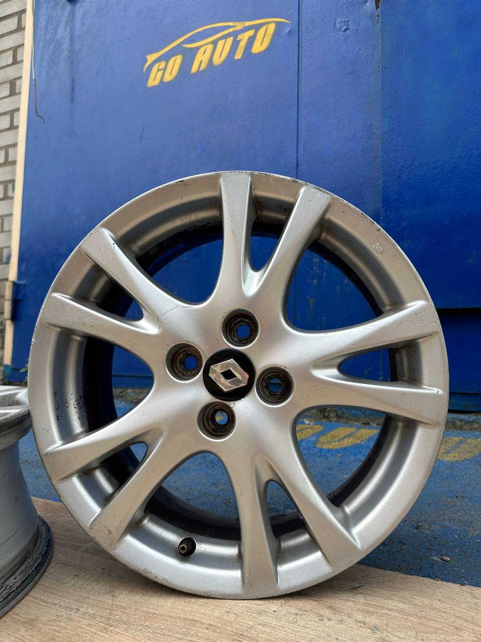 Диски R16 4x100 6.5j et45 dia54.1