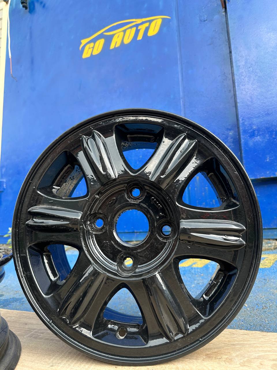 Диски R14 4x114.3 6.5j et44 dia56.6