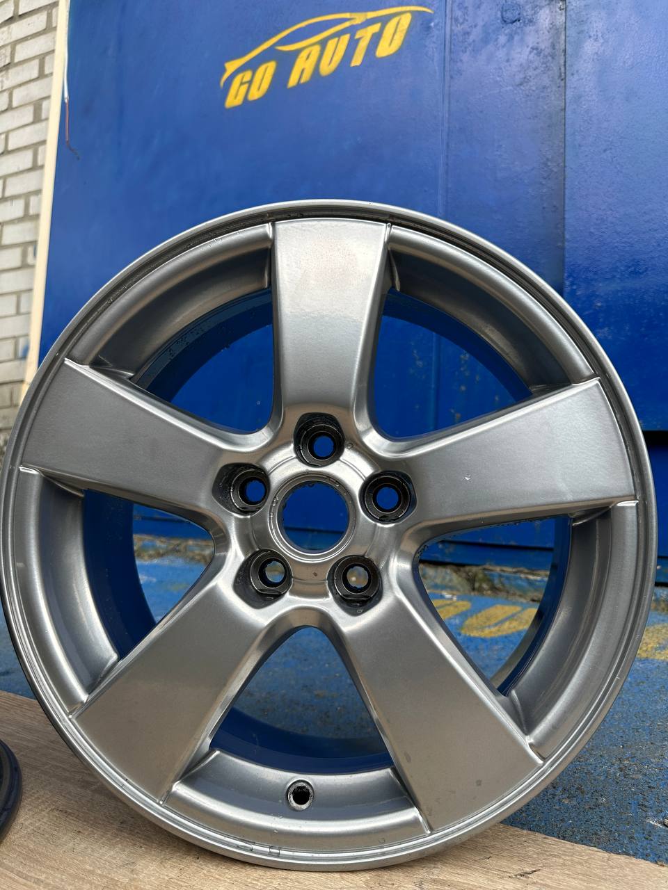 Диски R16 5x110 6.5j et41 dia65.1