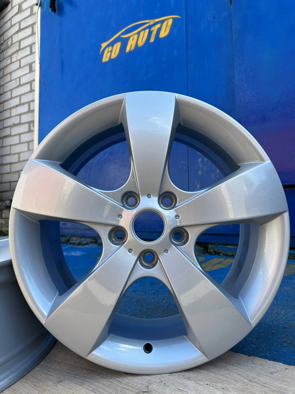 Диски R17 5x112 7j et54 dia57.1