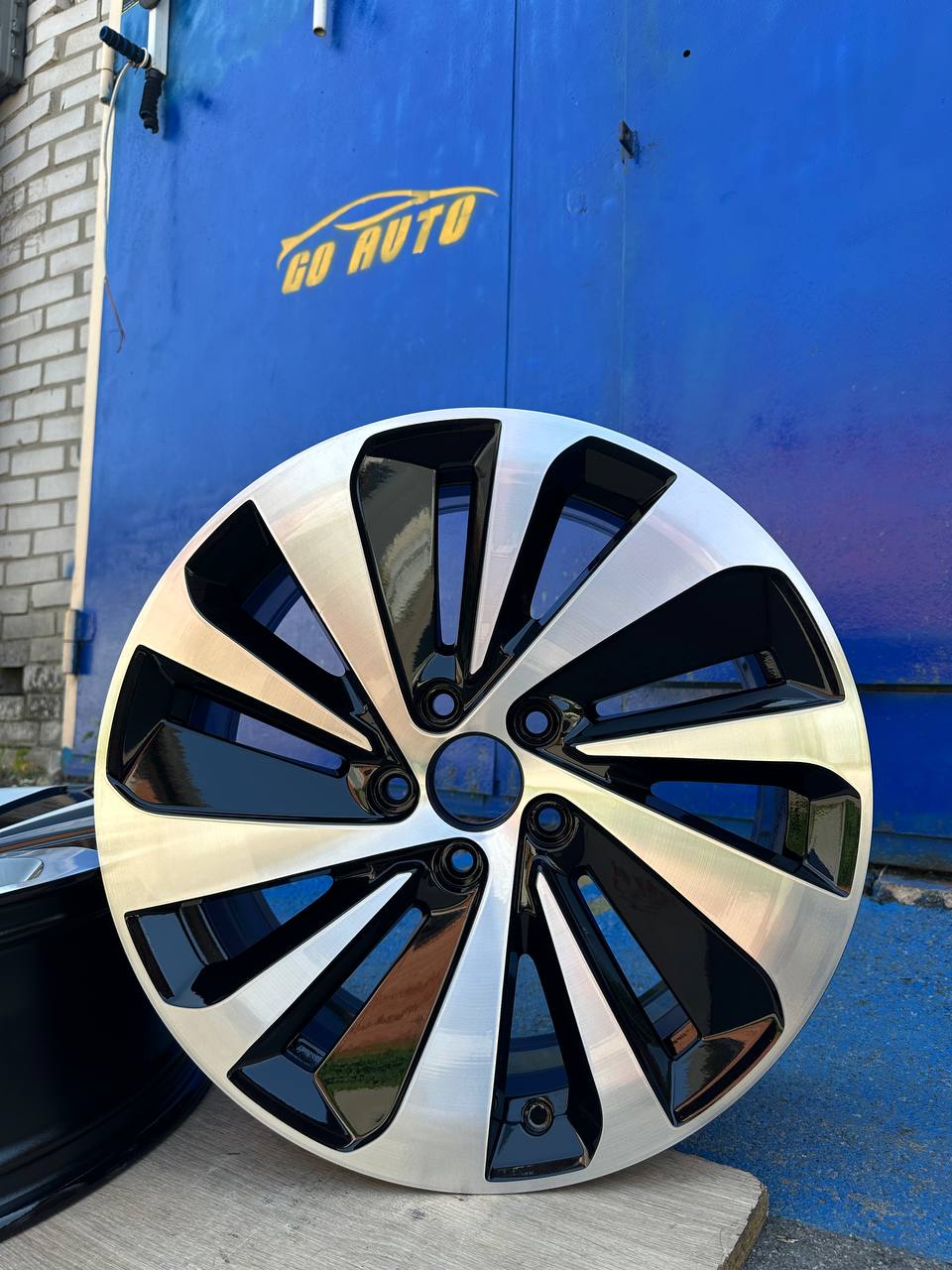 Диски R19 5x120 7.5j et45 dia64.1