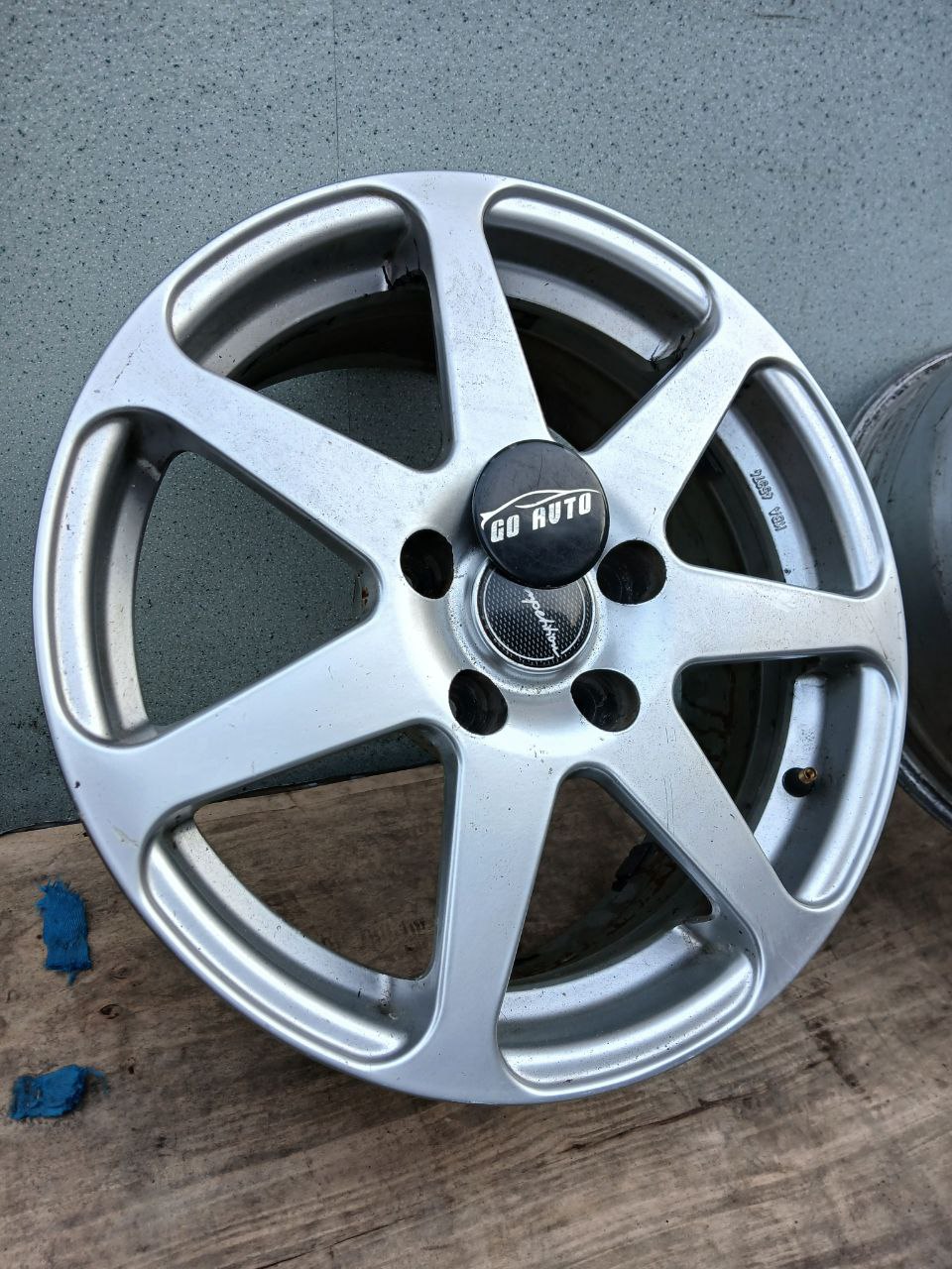 Диски R16 5x114.3 7j et45 dia60.1