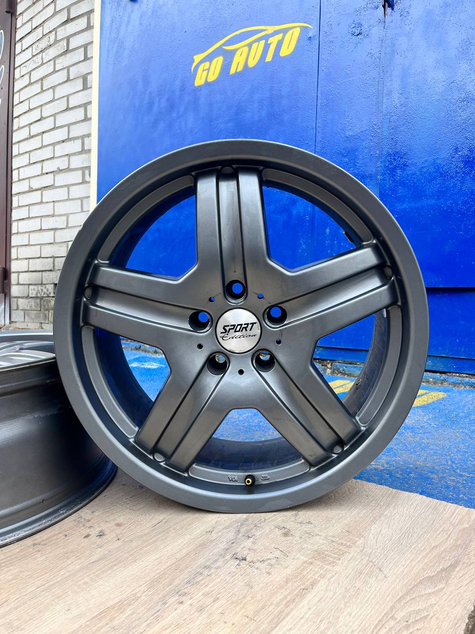 Диски R19 5x120 8.5j et28 dia74.1