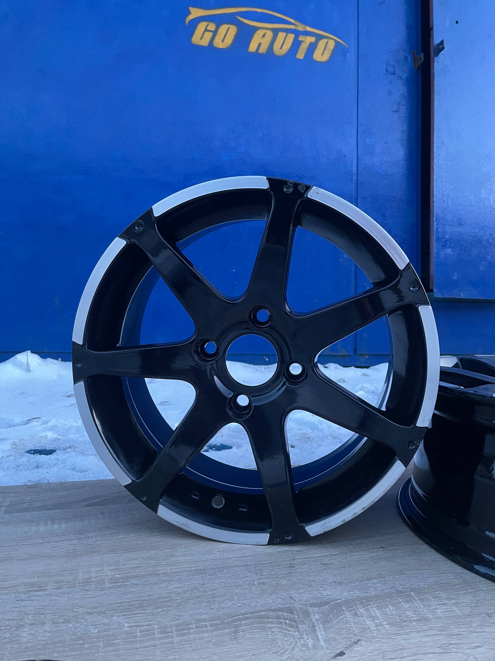 Диски R15 4x108 6.5j et38 dia72.1