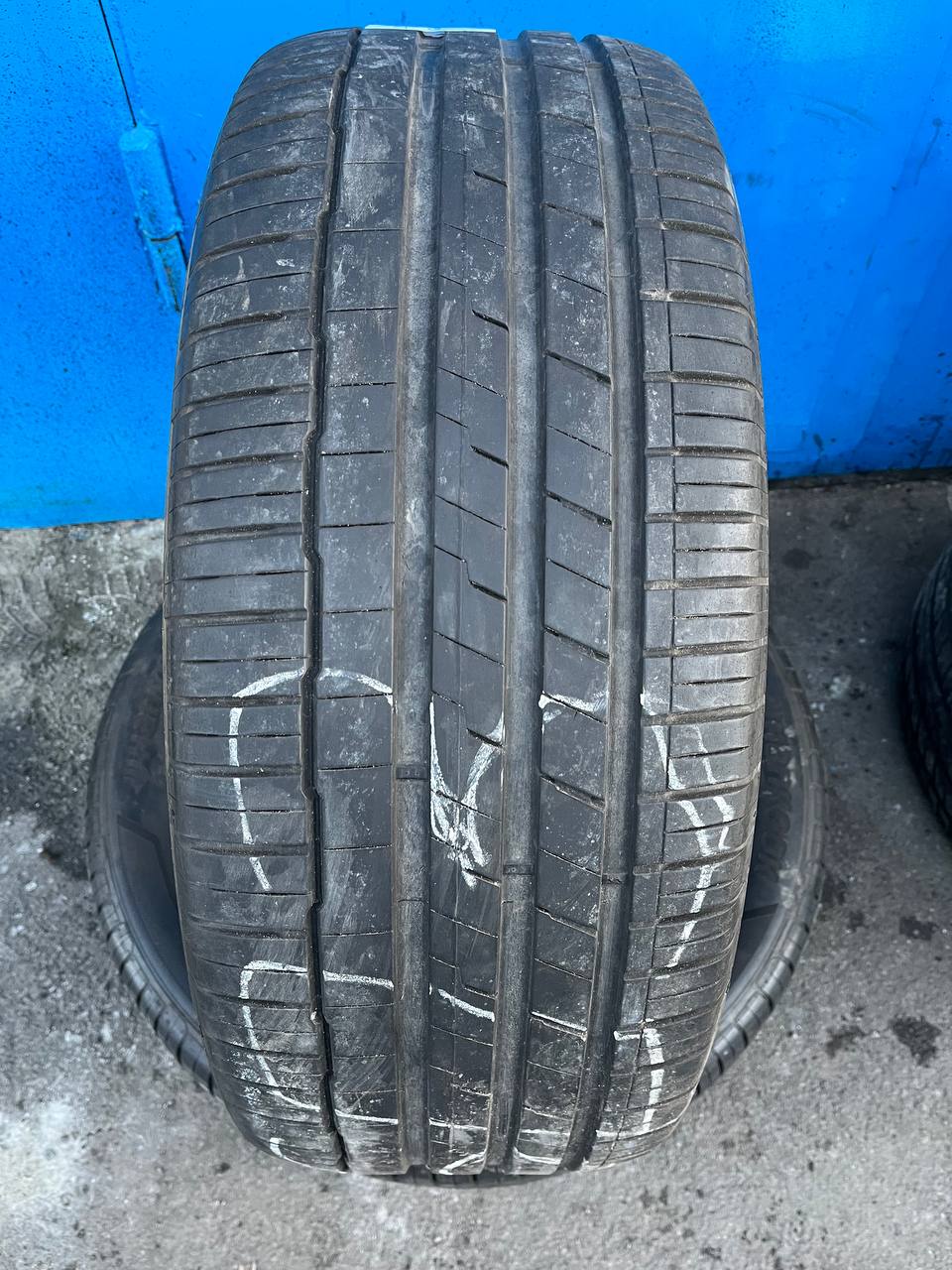 Пара вживаних літніх шин Hankook Ventus S1 evo3 SUV 275/55 R20 117W XL