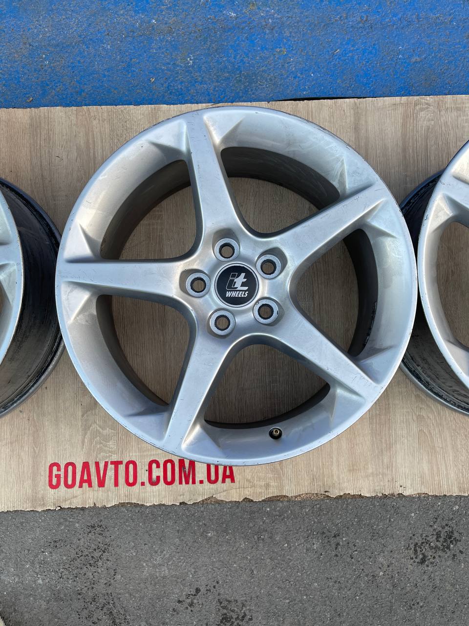 Диски R19 5x120 8.5j et45 dia67.1