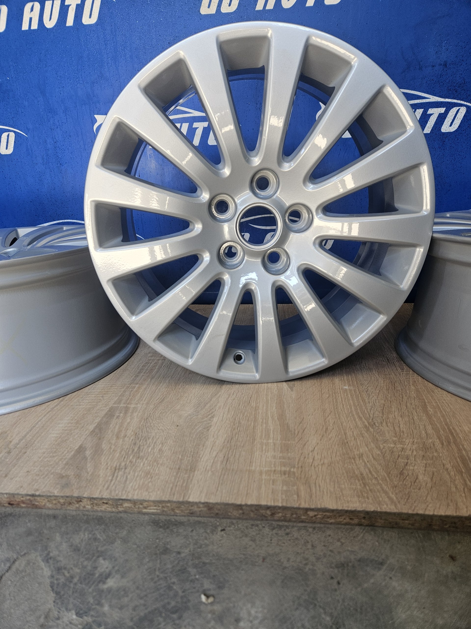 Диски R18 5x120 8j et42 dia67.1