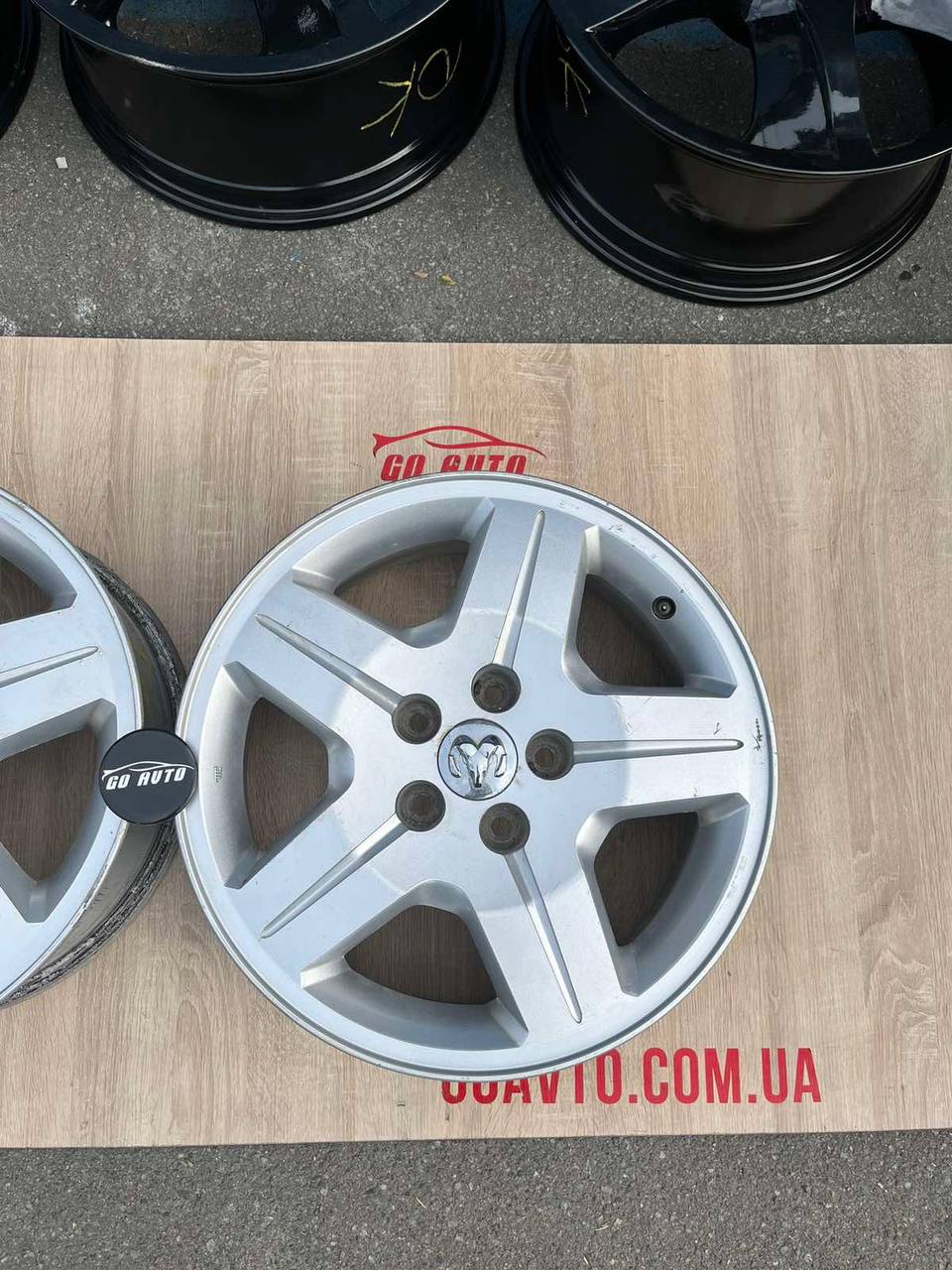 Goauto диски Dodge 5/114,3 r17 et39 6,5j dia67,1 2шт