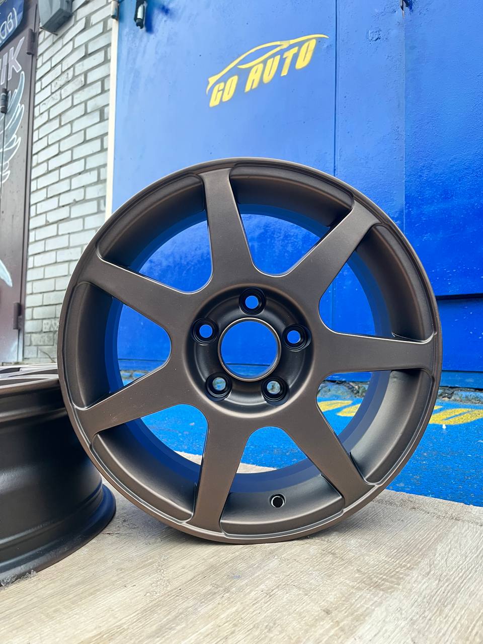 Диски R15 5x108 6.5j et40 dia67.1