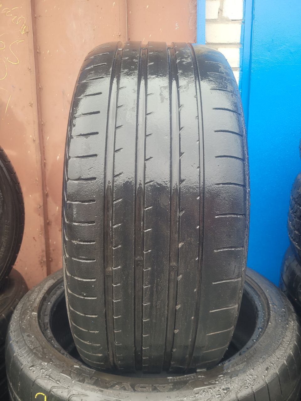 Вживані різноширокі шини Yokohama Advan Sport V105 245/40/R19 98Y 275/35/R19 100Y