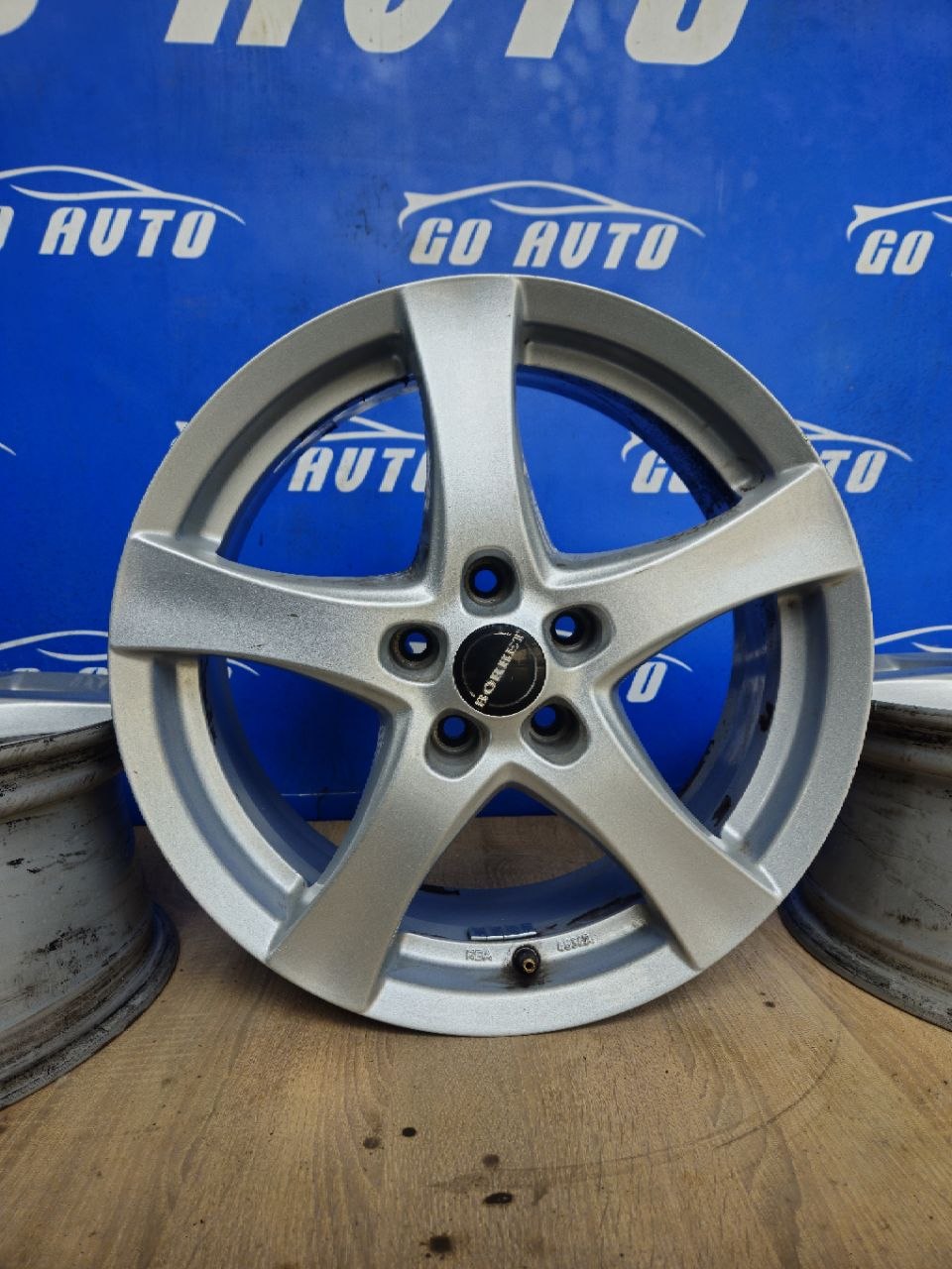 Диски R17 5x108 7j et40 dia71.6