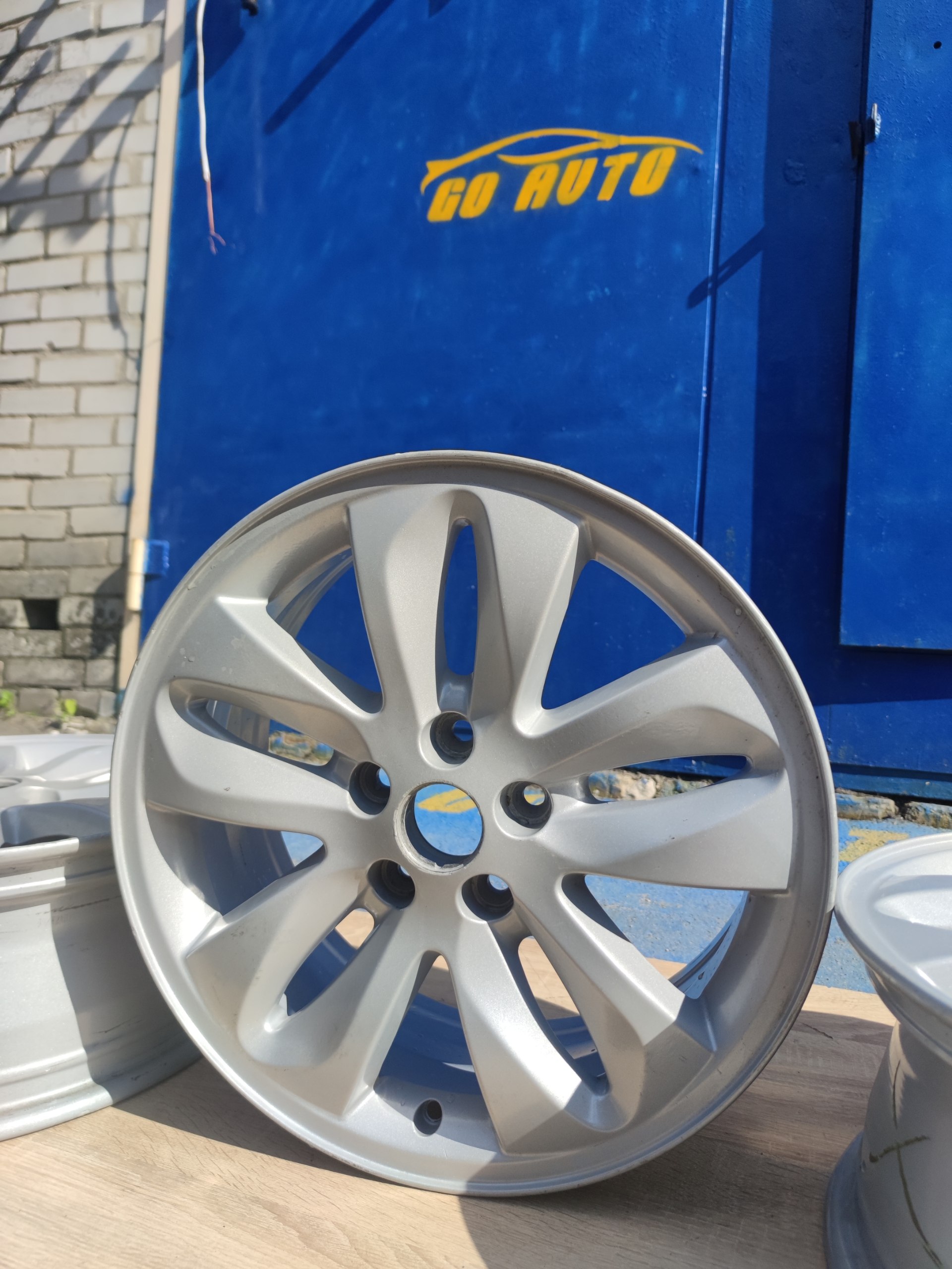 Диски R17 5x108 7j et48 dia60.1