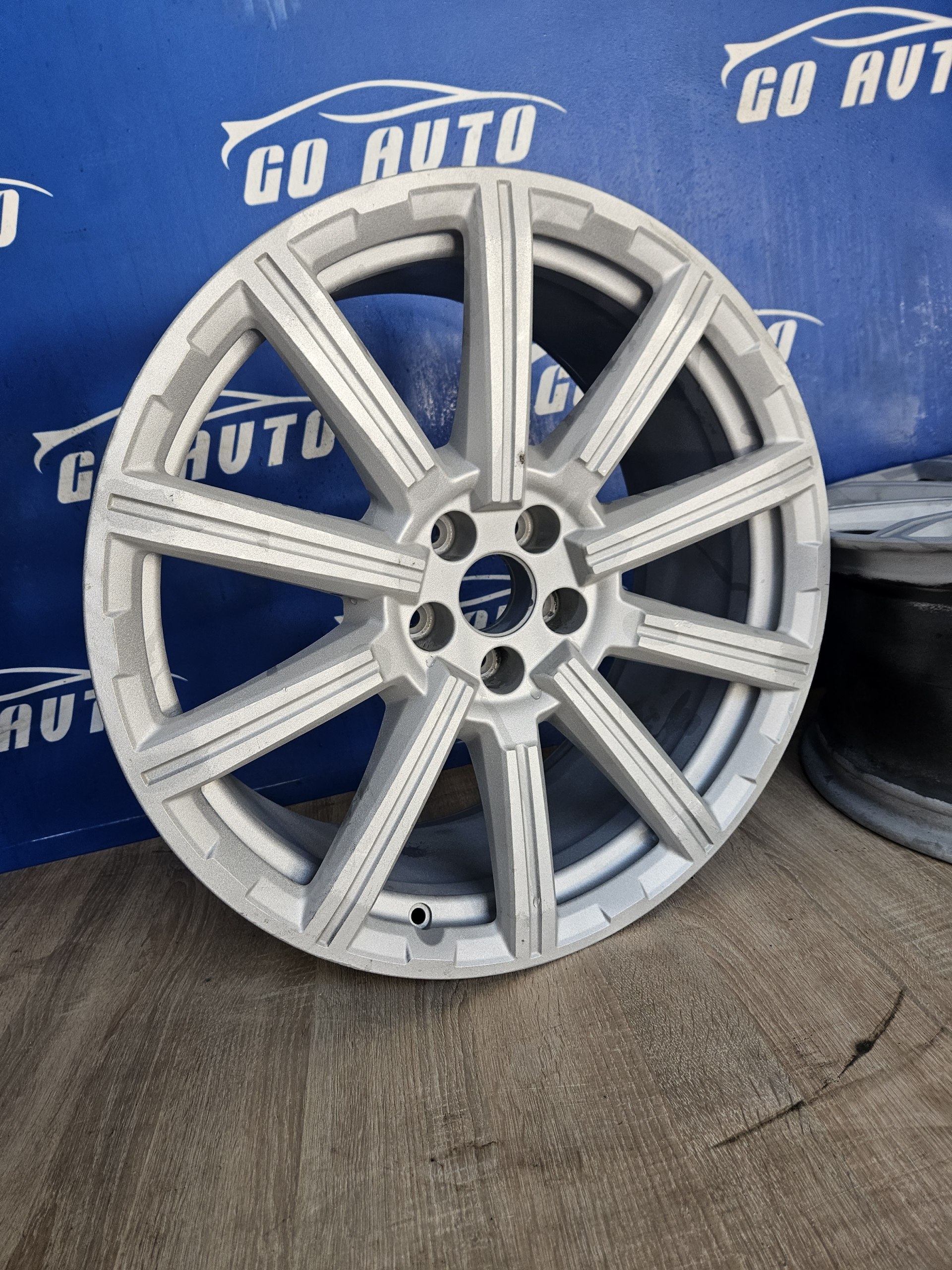 Диск поштучно R20 5x112 9j et33 dia66.5