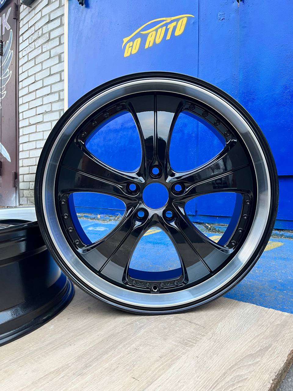 Диски R20 5x118 8.5j et45 dia73.1