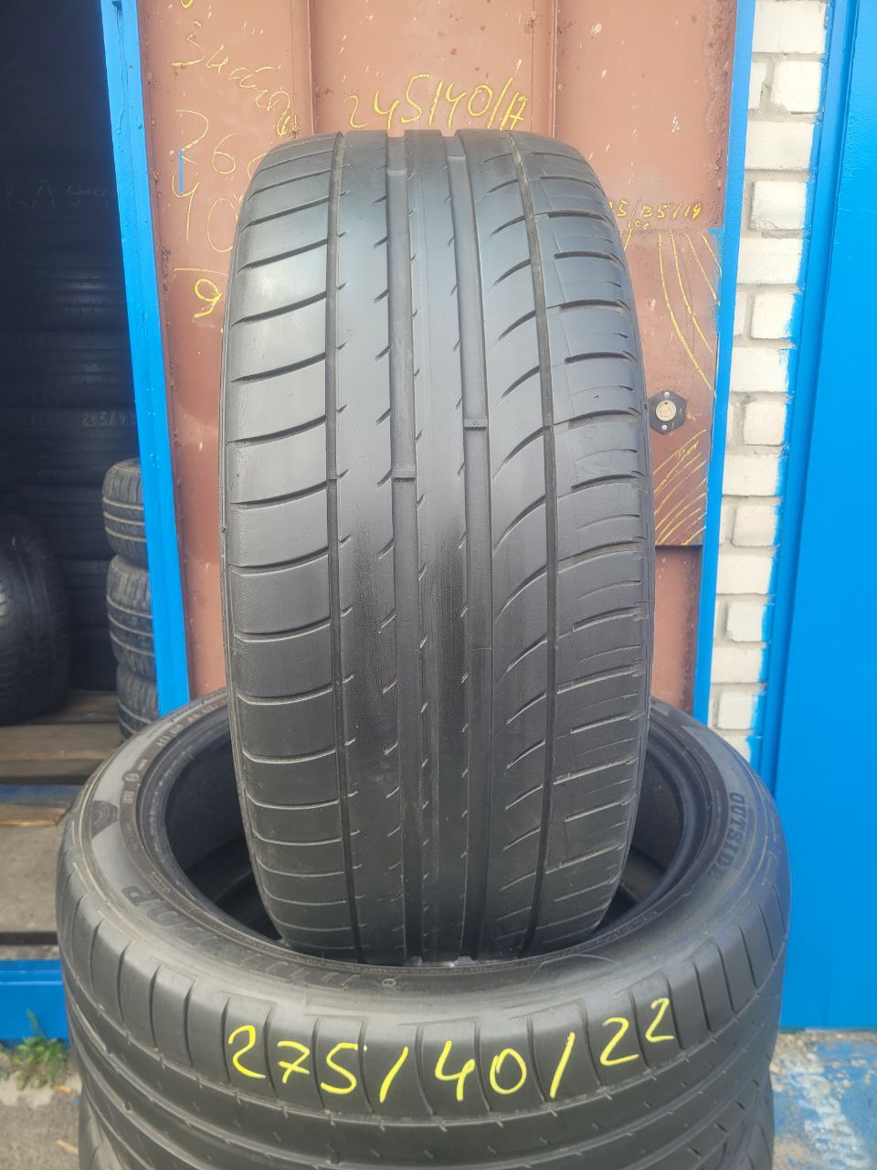 Вживані шини Dunlop SP Quattro Maxx 275/40/R22 108Y