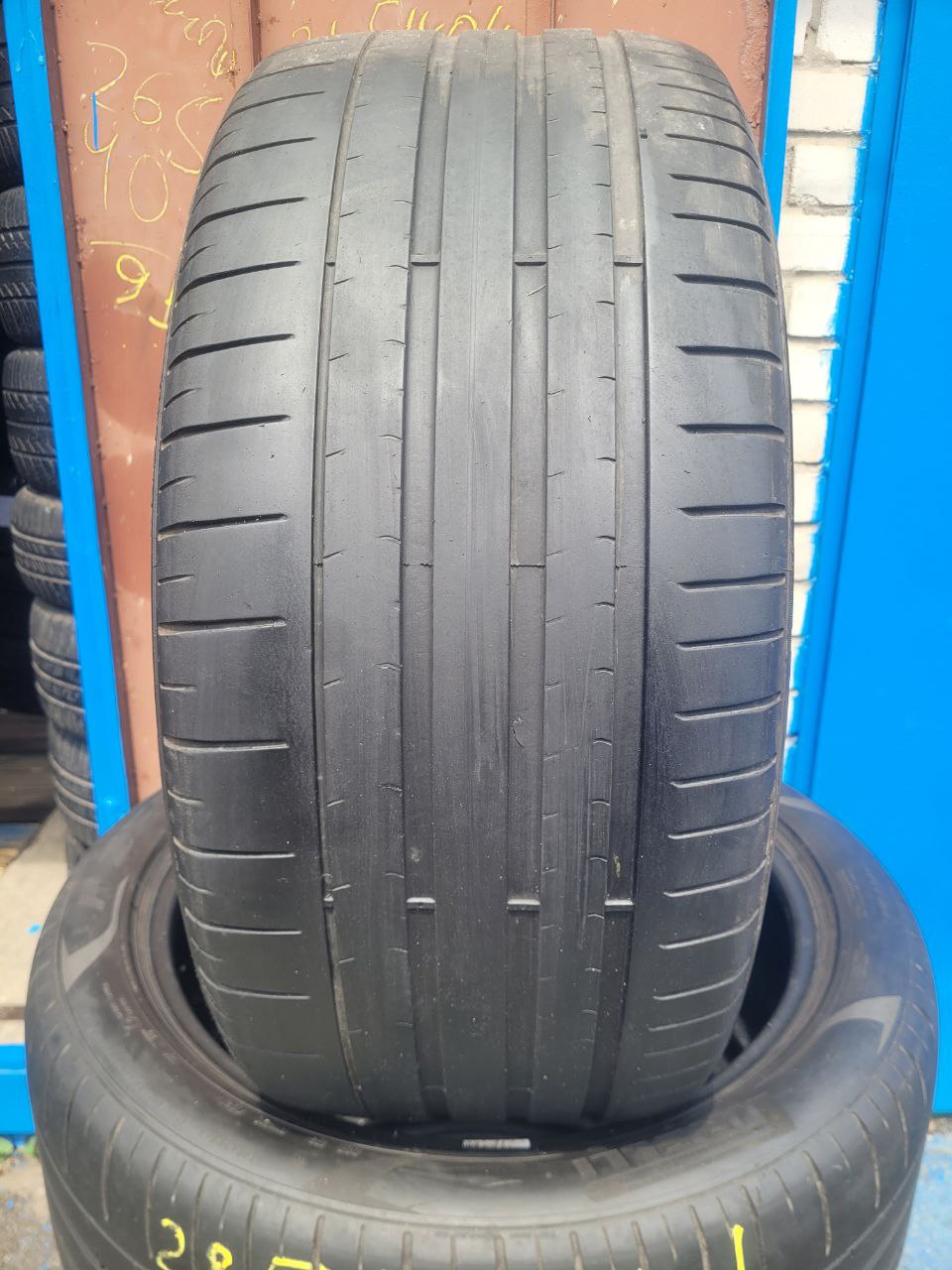 Вживані шини Pirelli Pzero TM A01 285/40/R21 109Y
