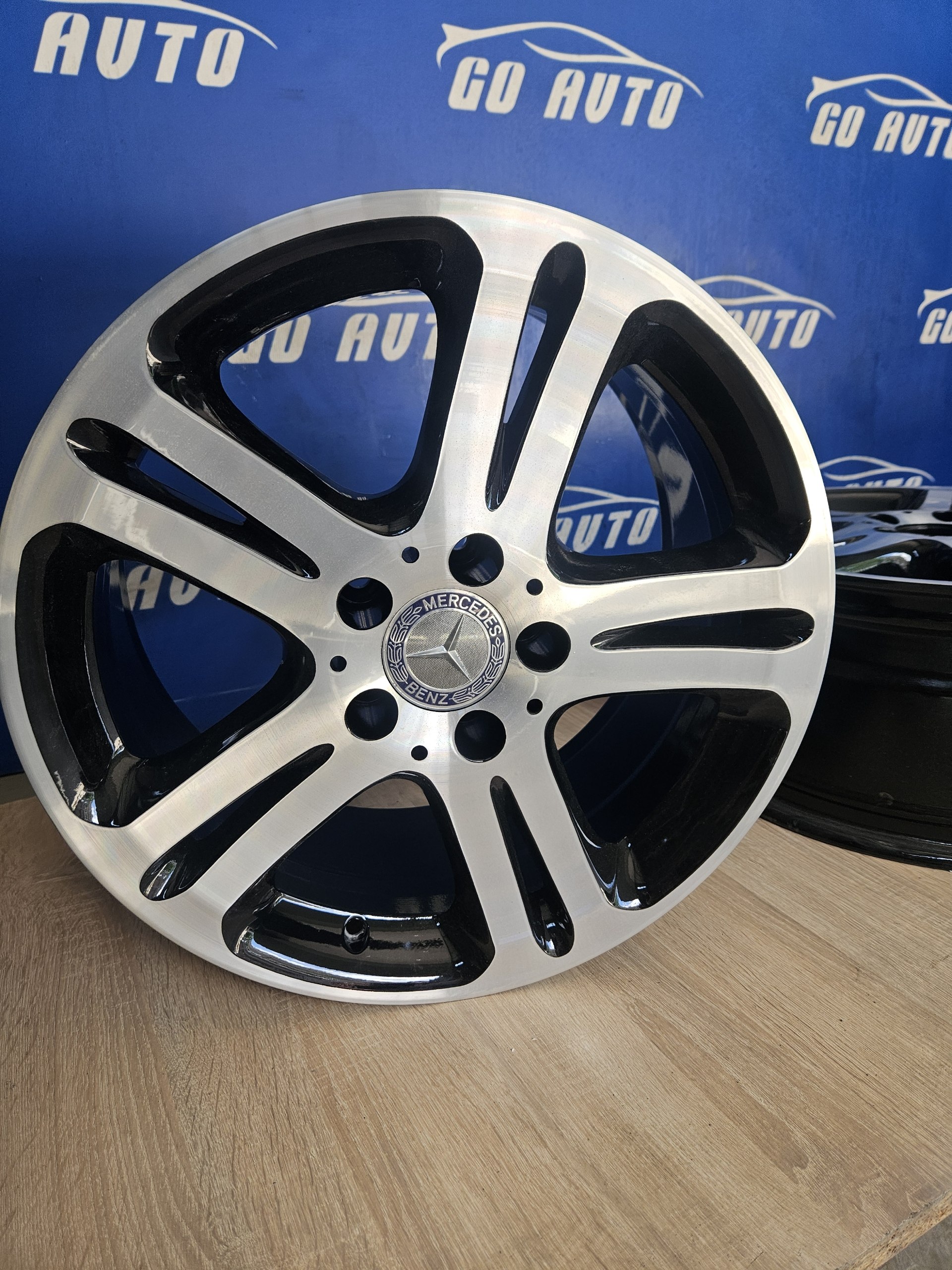 Диски R17 5x112 8j et38 dia66.6