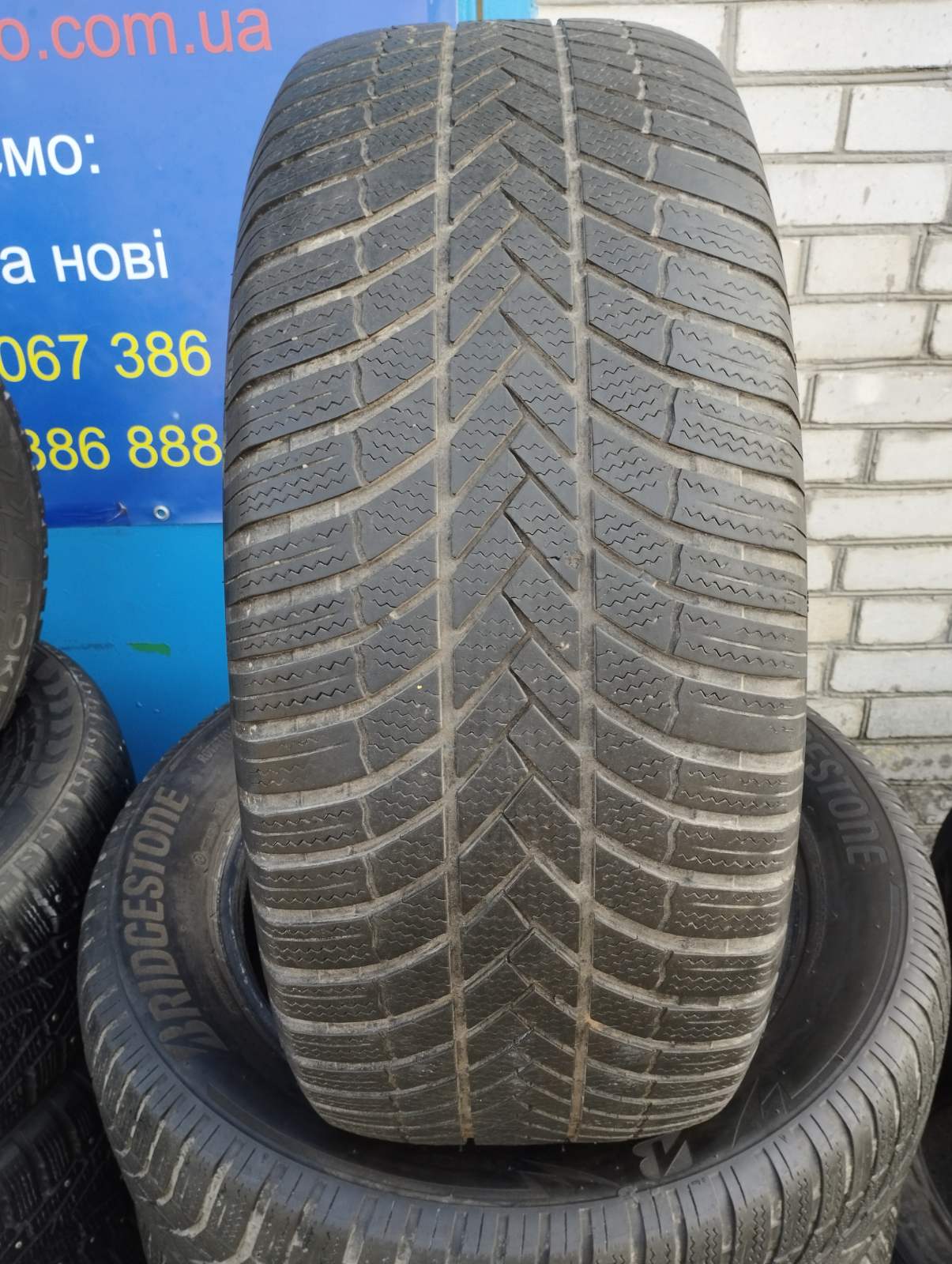 б/у шини Bridgestone Blizzak LM005 265/55/R19