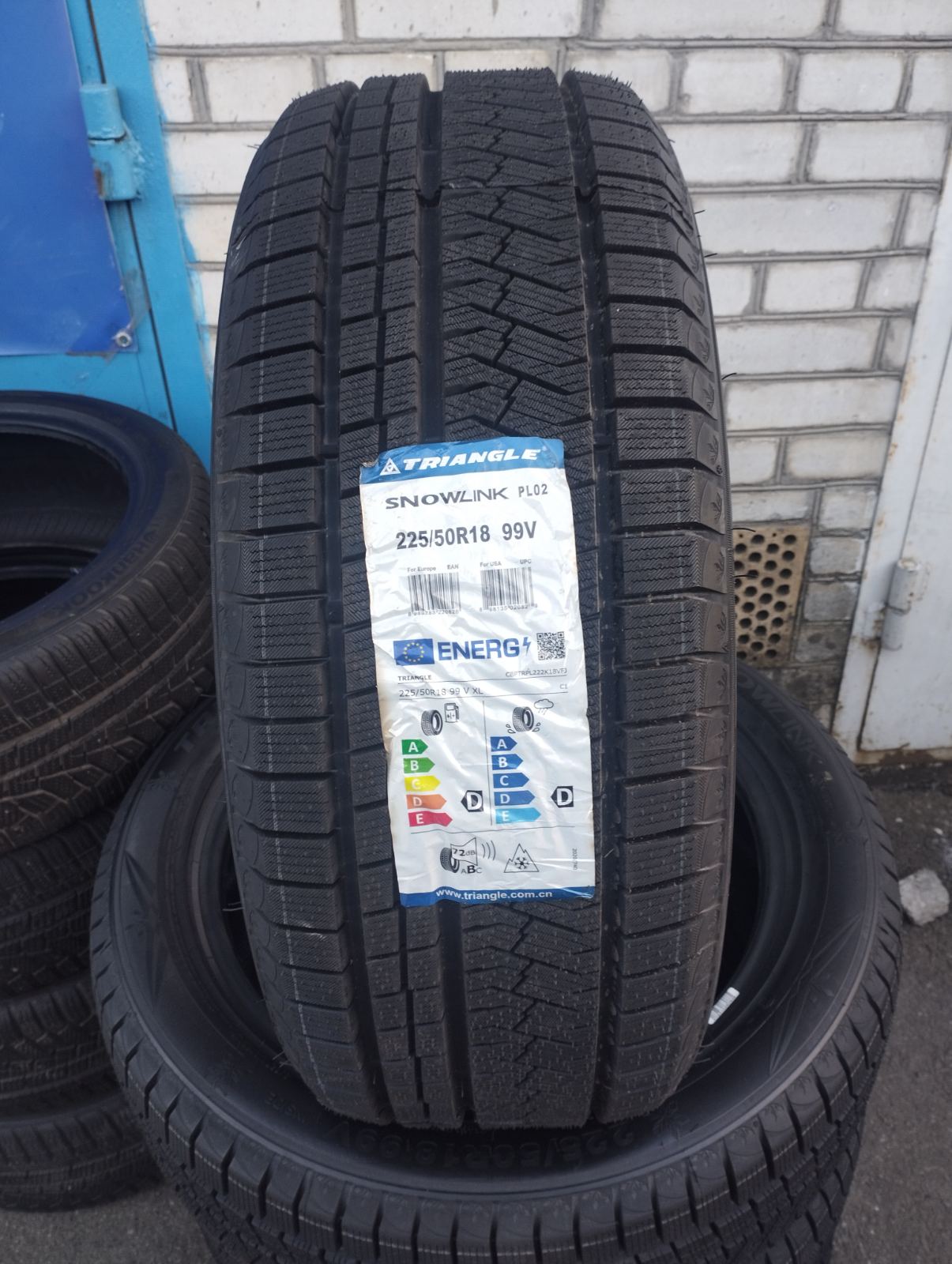Triangle Snowlink TWT02 225/50R18 99V