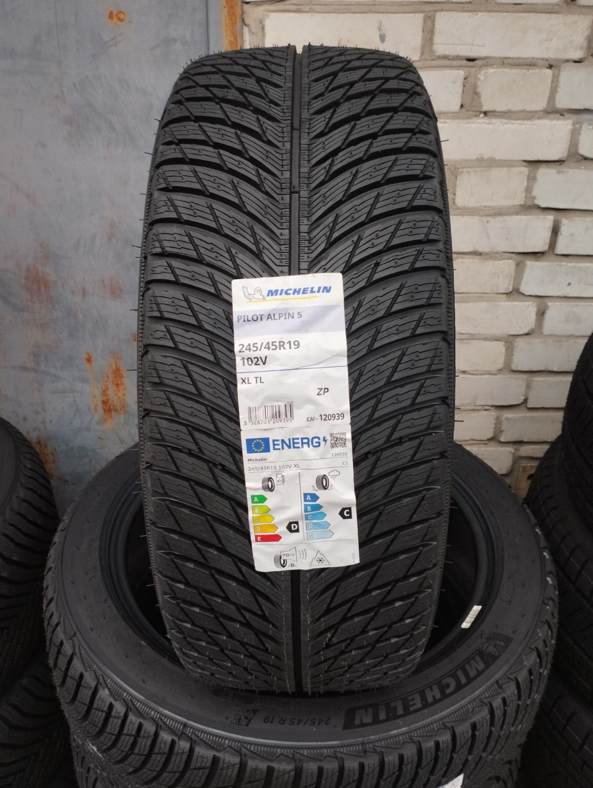 Michelin Pilot Alpin 5 245/45 R19 102V