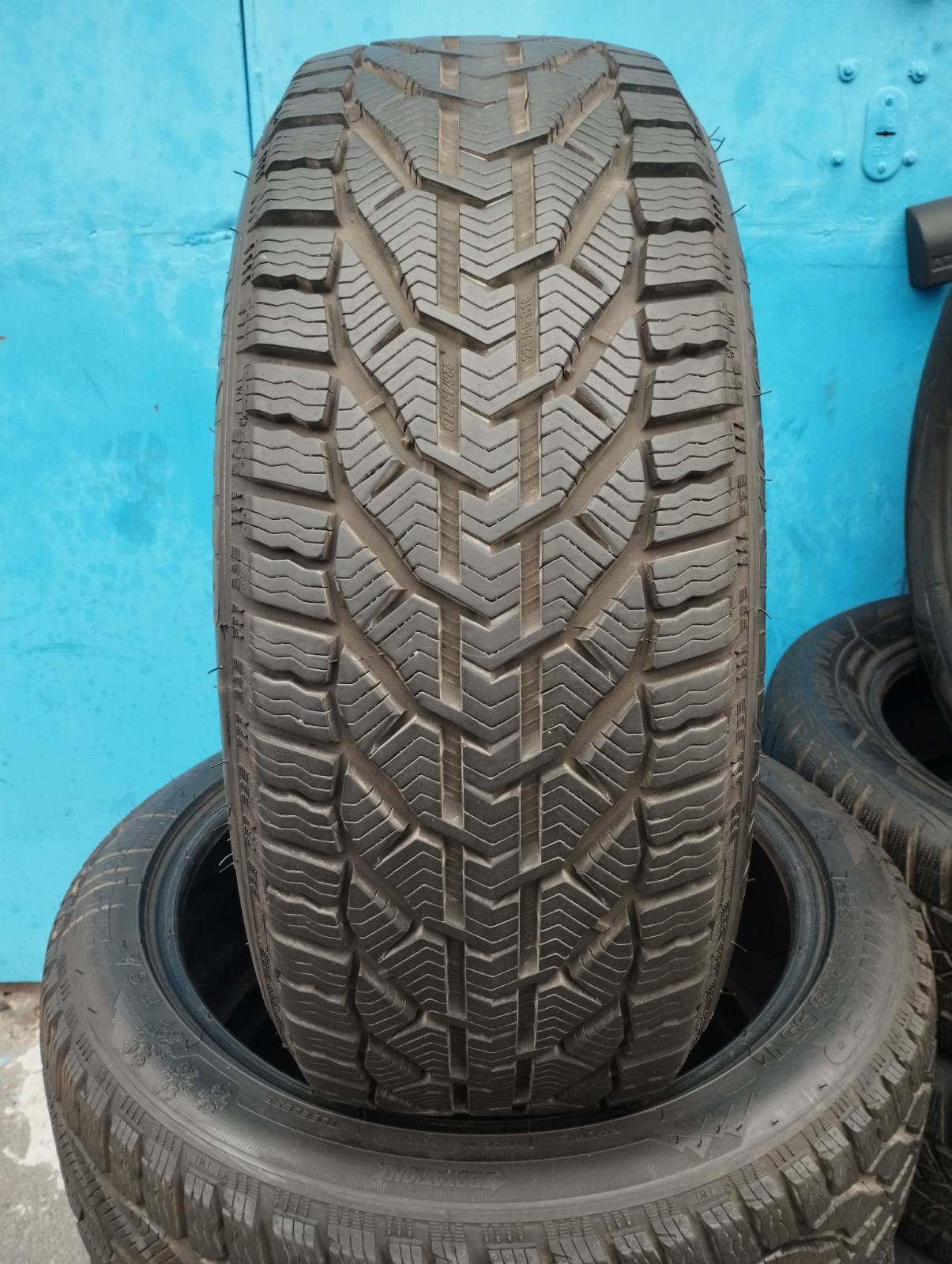 Tigar Winter 225/45R18 95V